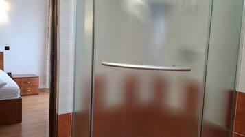 Room, Multiple Bedrooms, Smoking, Balcony | Bathroom