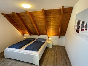 2 bedrooms, Internet - Einladende Obergschosswohnung mit sonnigem Balkon by Interhome (Altfunnixsiel)
