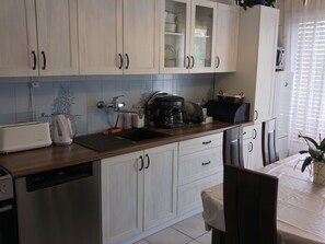 Fridge, microwave, oven, dishwasher - Elisabeth by Interhome (Balatonföldvár)