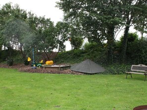 Property grounds - mit kleinem Garten und Grill by Interhome (Augustgroden)