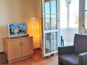 TV, DVD player - Villa Volksbank by Interhome (Binz)