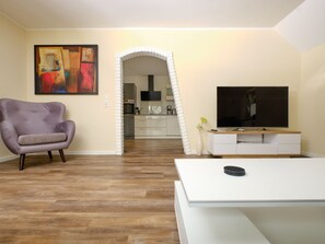 Living area - Appartement mit Garten, Grill und Terrasse by Interhome (Wiefelstede)