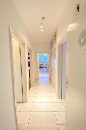 Interior - mit Stellplatz mitten im Grünen by Interhome (Kiel)