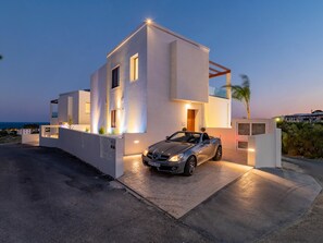 Exterior - Traditionelle griechische Ferienvilla Eventide by Interhome (Gennadi)
