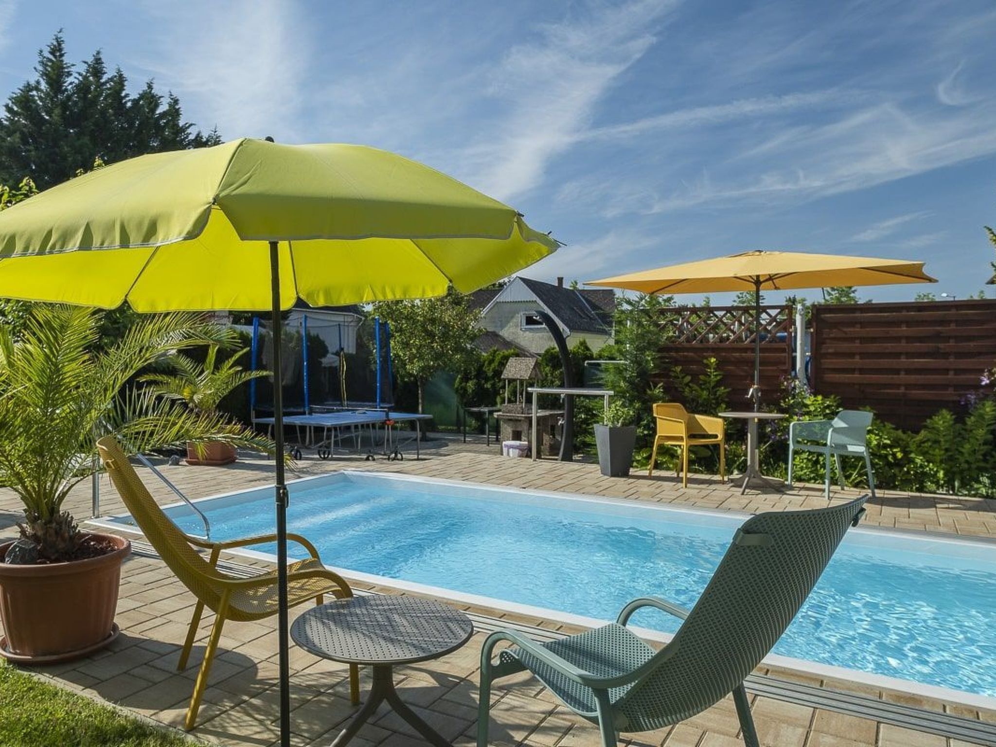 Et oppvarmet basseng