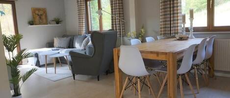 تناول الطعام