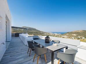 Outdoor dining - Villa Amphitrite auf der traumhaften Insel Paros by Interhome (Paros)