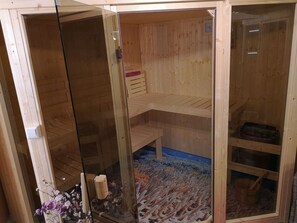 Sauna - Vulkaneifel in Daun by Interhome (Daun)