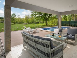 Beheizter Pool