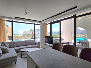 Living area - Trapezia Luxus Wohnen - Sapphire by Interhome (Kolympia)