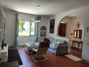 Fireplace - Villa mit schönem Gartne und Sonnenterrasse by Interhome (Camaiore)