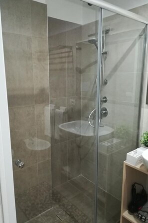 Towels - in Reggio Calabria by Interhome (Reggio di Calabria)