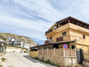House - Wohnung an der Scala dei Turchi by Interhome (Alessandria della Rocca)