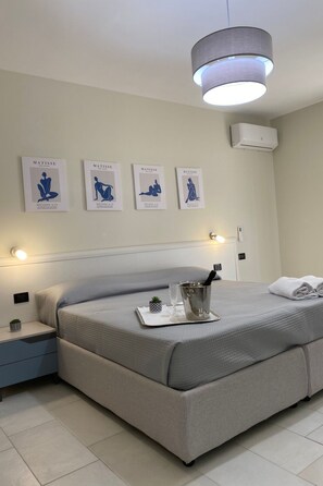 Internet - Scala dei Turchi Palace Suiten für 2 Personen in Realmonte by Interhome (Alessandria della Rocca)