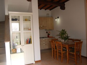 Dining - Schönes Ferienhaus in Volterra mit Großem Garten by Interhome (Volterra)