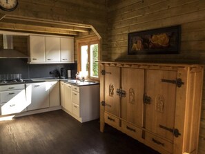 Réfrigérateur, micro-ondes, lave-vaisselle