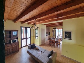 TV - Villa Veranda Panoramica von Holiday World by Interhome (Ravanusa)