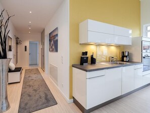 Fridge, microwave, oven, dishwasher - Sonnenblick by Interhome (Ostseebad Sellin)