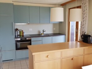 Fridge, microwave, oven, dishwasher - Fernblick by Interhome (Bellwald)