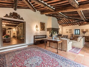 Interior - Ferienvilla "Angelo" mit Infinity-Pool by Interhome (Monsummano Terme)