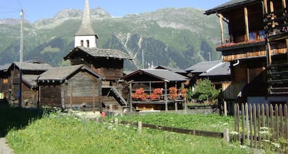 Chalet Stefanino, 2 1/2 Zimmer by Interhome