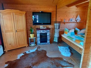 Internet - Blockhaus by Interhome (Born)