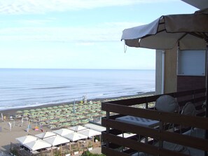 Property grounds - Rododendro von Holiday World by Interhome (Castagneto Carducci)