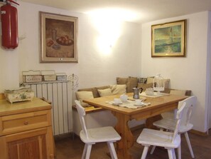 Dining - Orchidea von Holiday World by Interhome (Castagneto Carducci)