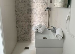 Bathroom - Estudio cerca de la playa y del centro  (Conil de la Frontera)