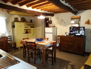 Dining - 'Graceland' mit Garten und Terrasse by Interhome (Camaiore)