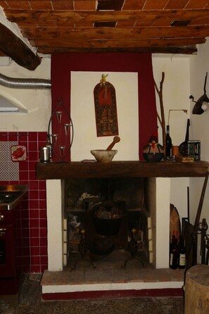 Frigorifero, forno, lavastoviglie, pentole/stoviglie/utensili