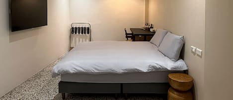 Deluxe Double Room | Free WiFi