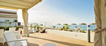 Schöne Ferienwohnung am Meer by Interhome