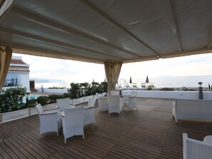 Outdoor dining - Wohnheim Ancorabianca Salina by Interhome (Malfa)