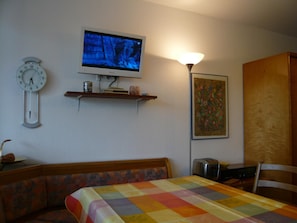 Dining - Falkenhorst Wh 40 by Interhome (Oberstdorf)