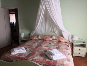 Internet - Collelungo' Wohnung mit Gemeinschaftspool by Interhome (Castelfalfi)
