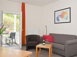 TV - Villa Celia Sellin by Interhome (Ostseebad Sellin)