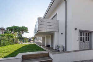 Apartment, 1 Bedroom, Balcony | Property grounds - Trendy Flat With Shared Pool and Terrace (San Michele al Tagliamento)