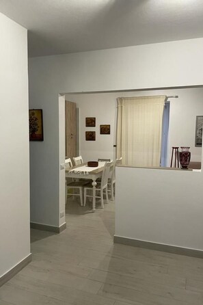 Dining - Wohnung mit Balkon by Interhome (Campofelice di Roccella)