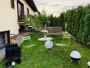 Outdoor dining - in Goddelsheim mit Eigener Terrasse by Interhome (Fürstenberg)
