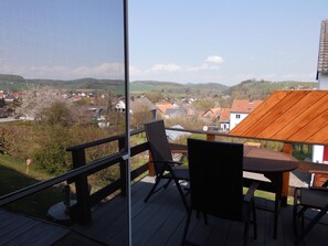 Outdoor dining - Apartment  by Interhome (Diemelsee)