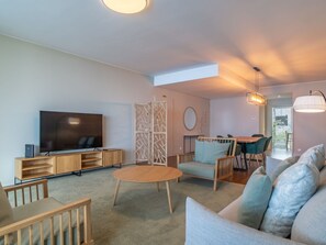 TV - für 6 Personen ca. 120 m² in São Martinho, Madeira (Südküste von Madeira) by Interhome (Madeira/Funchal)