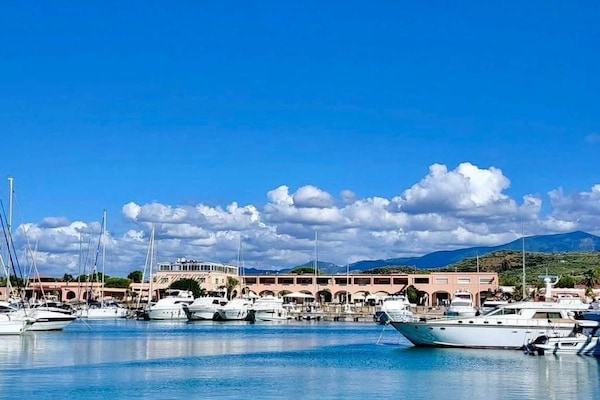 Marina