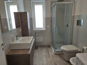 Bathroom - In Papas Haus von Holiday World by Interhome (Milazzo)