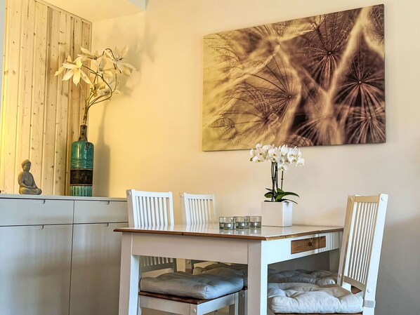 Dining - Mit Liebe ausgestattetes Haus im Naturpark by Interhome (Vöhl)