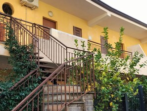 Exterior detail - 'Entire' mit Terrasse by Interhome (Letojanni)
