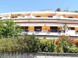 Exterior - mit Terrasse by Interhome (Letojanni)