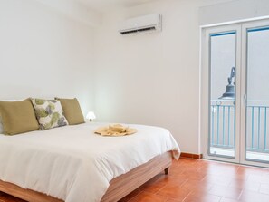 Room - Wohnung am Meer 'Casa Serafina Sinfonia by Interhome (Letojanni)