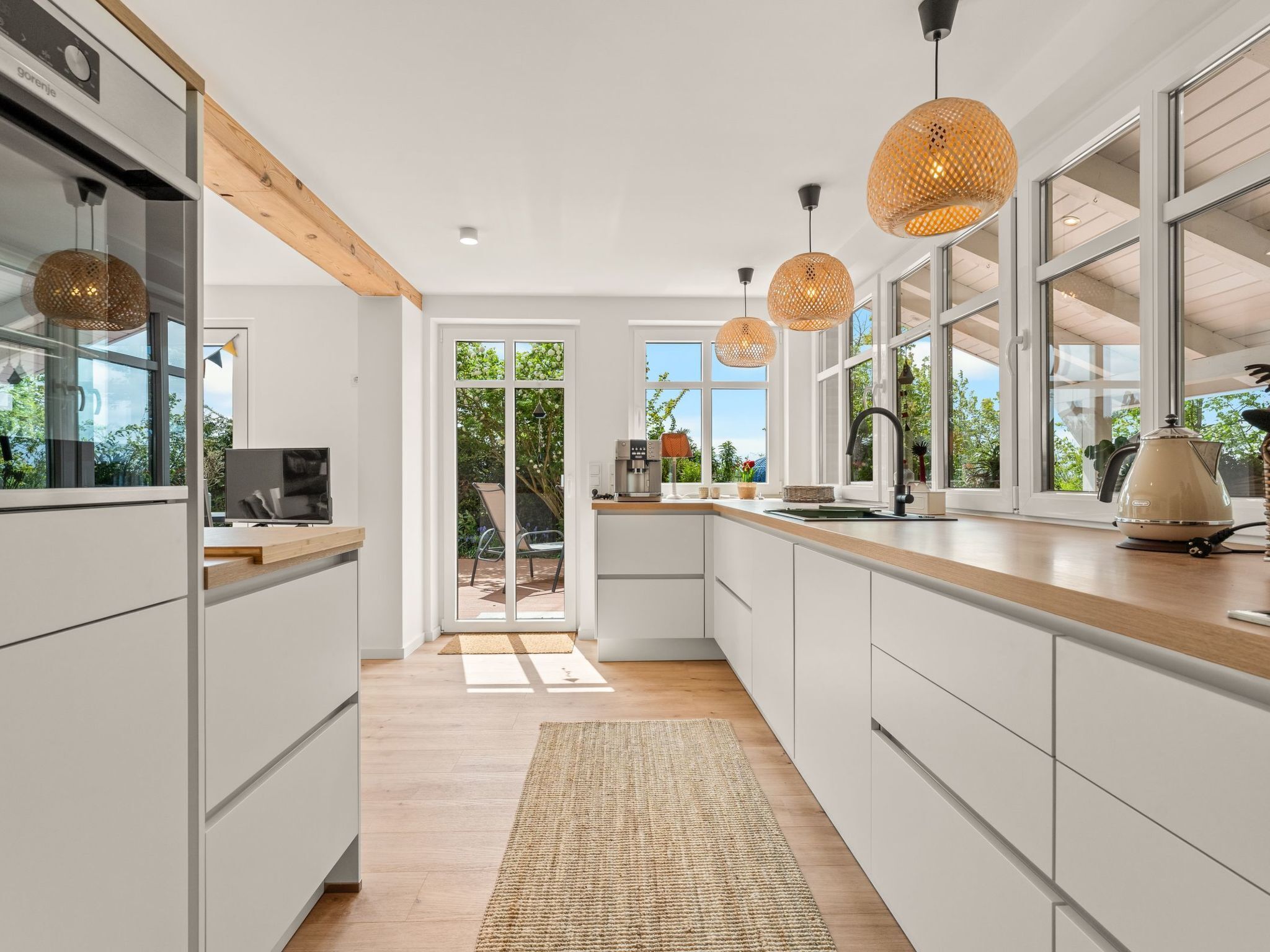 Réfrigérateur, micro-ondes, four, lave-vaisselle