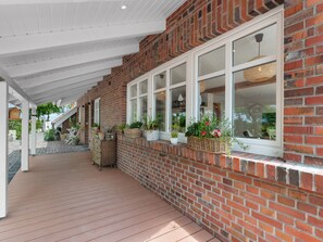 Exterior detail - Lütt Uppum by Interhome (Bensersiel)